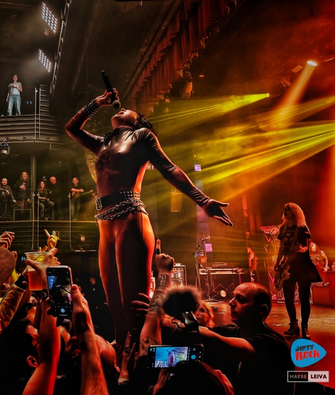 The-Baboon-Show-Dirty10 The-Baboon-Show-Dirty10