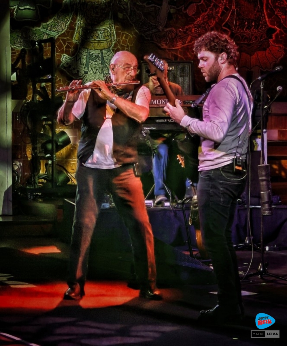 Jethro Tull-4-1