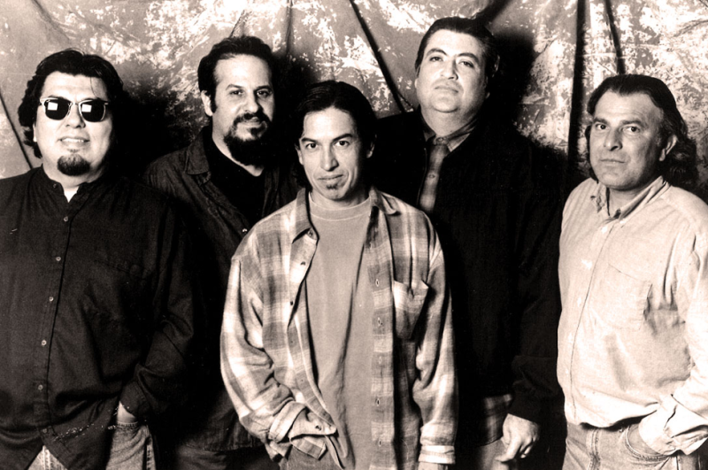 los-lobos-1990s-1