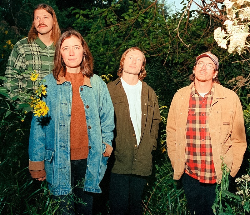 Ratboys-Singin-to-an-Empty-Chair-02