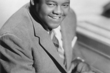 Fats Domino cumple años.