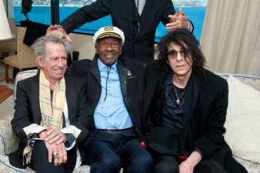 Chuck.Berry.Keith Richards, Chuck Berry y Leonard Cohen en el PEN New England and the John F. Kennedy Presidential 2012 Awards for Song Lyrics of Literary Excellence.