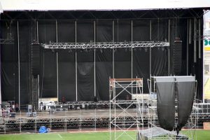 Fotos del Estadio de Gran Canaria, en Las Palmas a día de hoy para el concierto de Bruce Springsteen & The E Street Band. Fotos de nuestro compañero de Dirty Rock, Esteban Campos Trujillo.