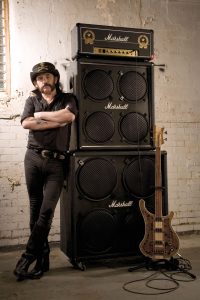 Lemmy (Motorhead o The Head Cat) y Marshall