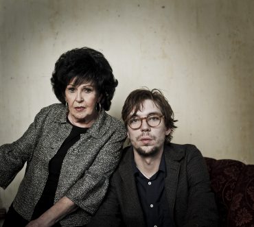 Wanda Jackson y Justin Townes Earle “Unfinished Business” 9 de octubre 2012 Sugar Hill Records