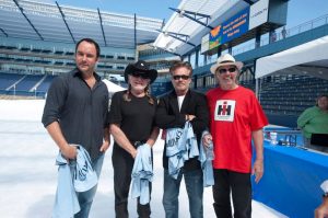 Farm Aid 2012 Dave Matthews, Wille Nelson John Mellencamp y Neil Young en el Hersheypark Stadium de Pennsylvania