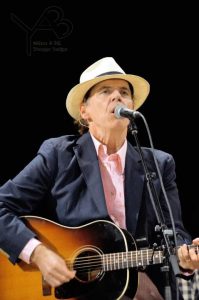 "Mystic Pinball" nuevo disco de John Hiatt