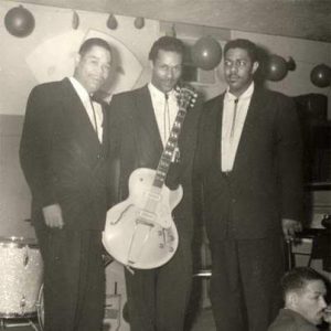 Ebby Hardy, Chuck Berry y el gran Johnny Johnson. Feliz 86 cumpleaños Chuck