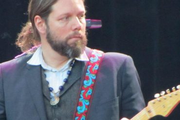 Rich Robinson gira el próximo diciembre en Europa y España presentando Through A Crooked Sun