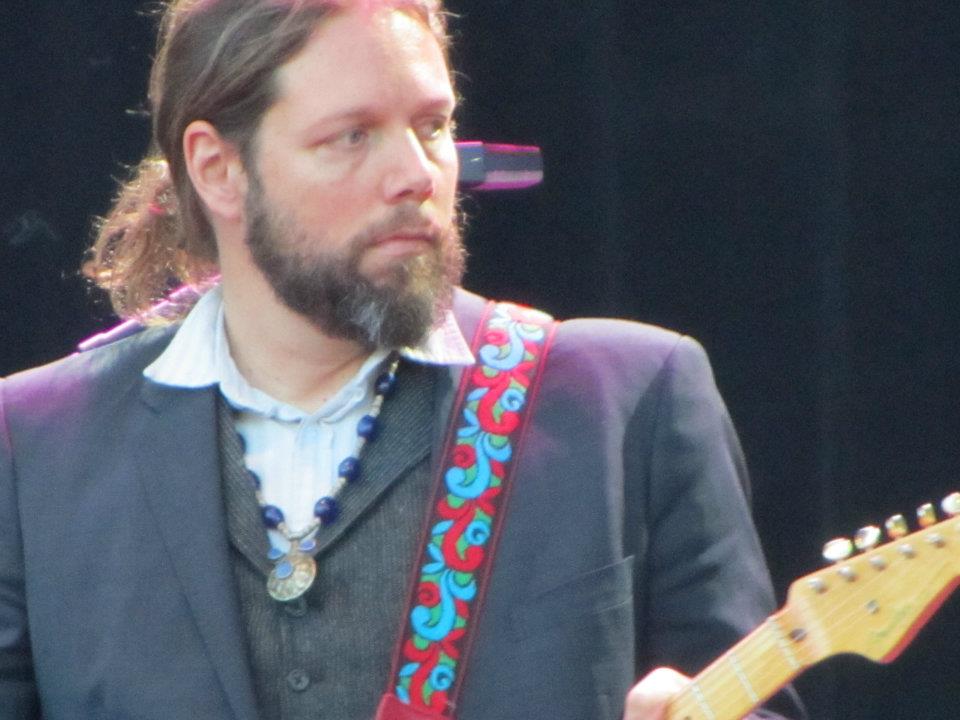 Rich Robinson gira el próximo diciembre en Europa y España presentando Through A Crooked Sun