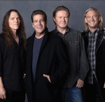 History of the Eagles Part 1 nuevo documental de Eagles 2013