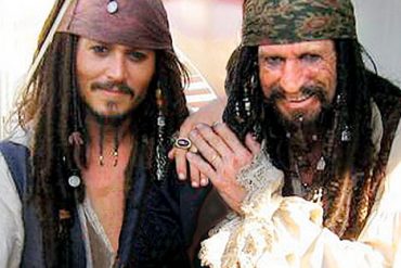 Keith Richards, Tom Waits, Dr. John, Iggy Pop, Patti Smith o Nick Cave cantan a los piratas Son of Rogues Gallery Pirate Ballads, Sea Songs and Chanteys Johhny Depp 2013