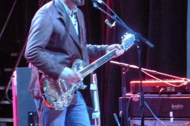 Rich Robinson en concierto, Madrid presentando Through A Crooked Sun 2012 European Tour