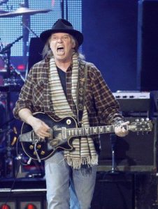 Neil Young & Crazy Horse en Musicares de Bruce Springsteen