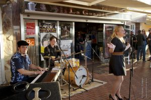 Ster Wax y David Giorcelli con Alberto Gulias en La Guarida del Blues