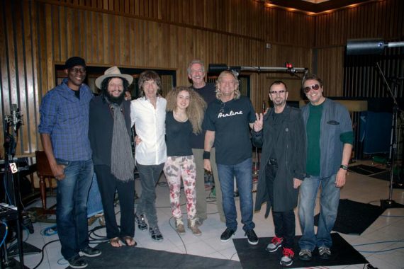 Joe Walsh graba nuevo disco con Mick Jagger, Dr. John, Bill Withers, Jim Keltner, Lonnie Jordan, Ringo Starr, Don Was, Keb’ Mo’, Robert Randolph, Mike Finnigan o la bajista de Jeff Beck, Tal Wilkenfield.