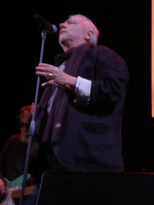 Eric Burdon en Madrid Teatro Lara presentando “Til your River Runs Dry”