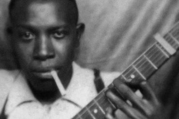 Robert Johnson 102 años de Blues