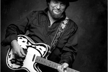 Waylon Jennings 76 años del Ramblin’ Man del Country 2013