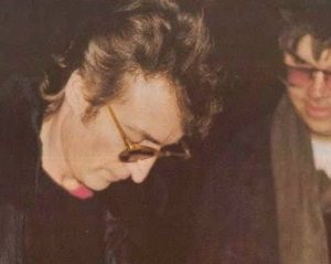 John Lennon 73 aniversario con David Chapman