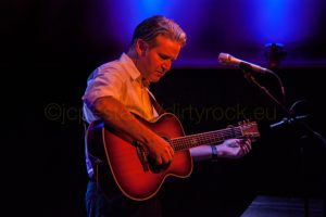 Lloyd Cole durante su concierto en Valencia