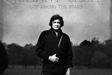 Johnny Cash "Out Among the Stars" disco inédito