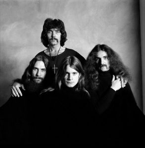 Ozzy Osbourne junto a Black Sabbath cumple hoy 65 años