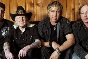 Johnny Winter en el ciclo Leyendas con estrella 2014