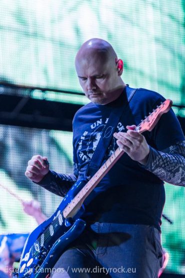 The Smashing Pumpkins publicarán “Monuments To An Elegy” y “Day For Night” en el 2015