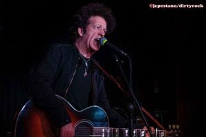 Willie Nile y su American Ride en Valencia Loco Club