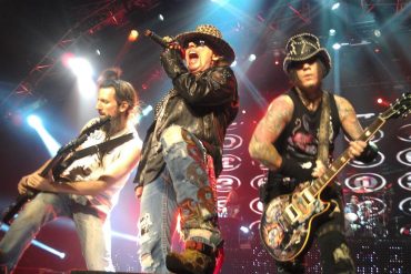 Guns N’ Roses anuncia la continuación de “Chinese Democracy” y un disco de remezclas