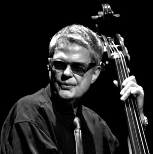 Adiós Charlie Haden contrabajista de Jazz