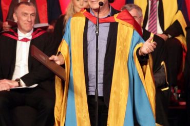 Brian Johnson de ACDC, Doctor Honoris Causa