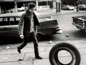 Bob Dylan y sus 149 vinilos encontrados en el sótano de una casa en Nueva York