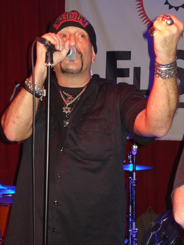 THE DICTATORS 9