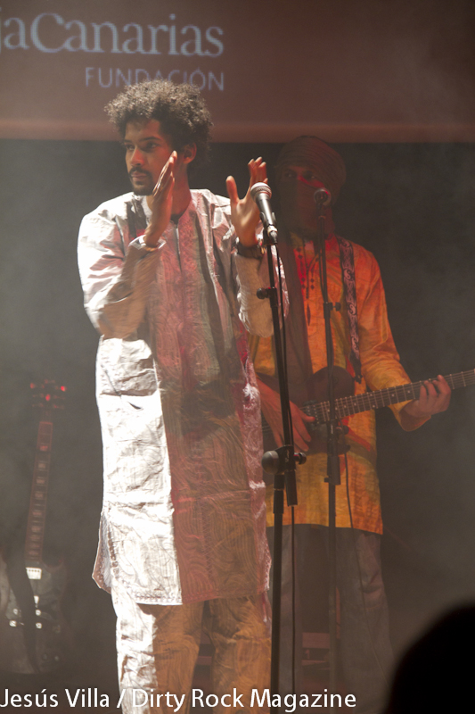 20141112-Tinariwen-Cajacanarias-22