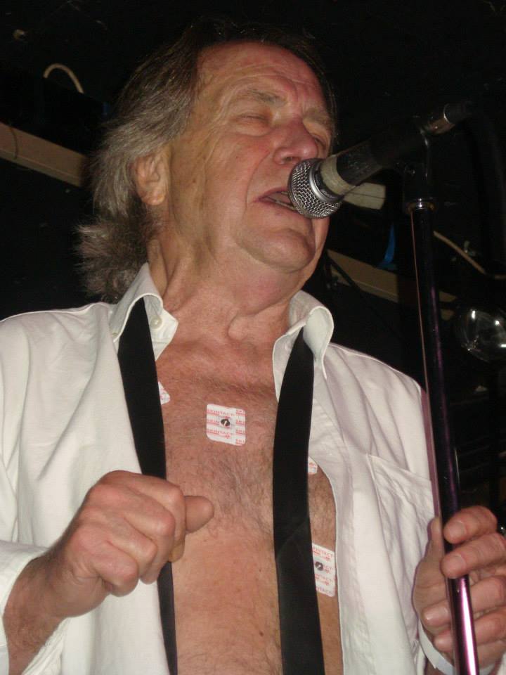 THE PRETTY THINGS 3