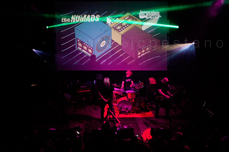 The Nomads actuando en Valencia