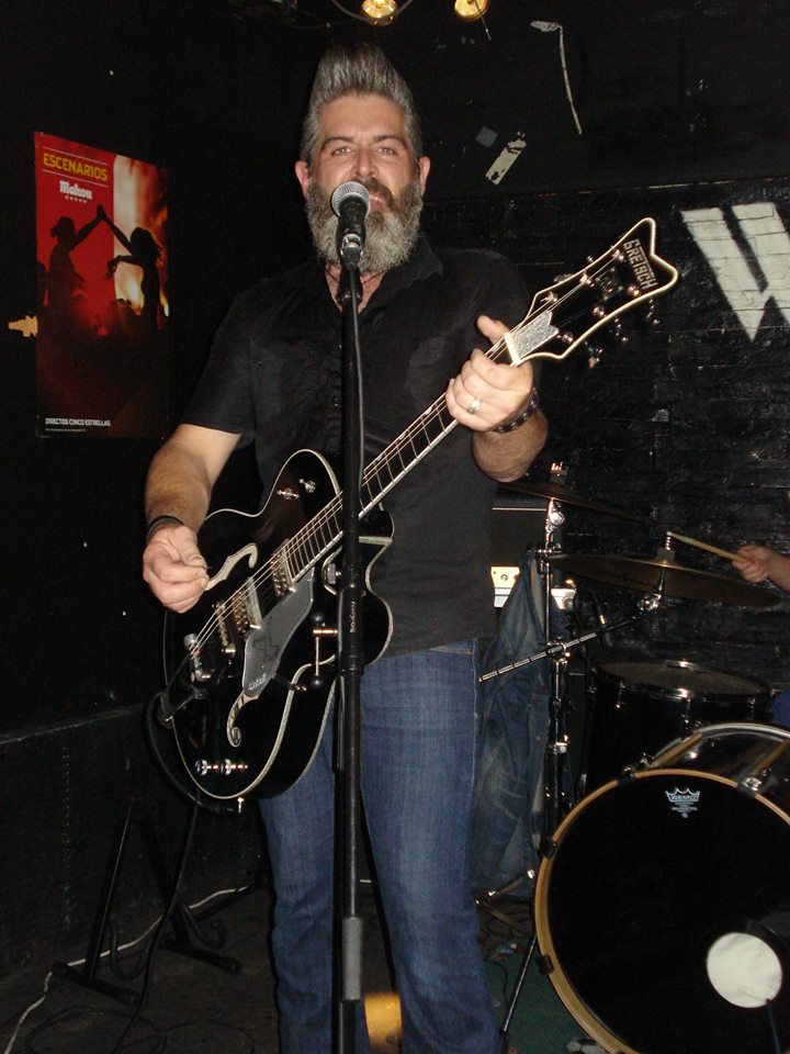 DIRT RIVER RADIO 11