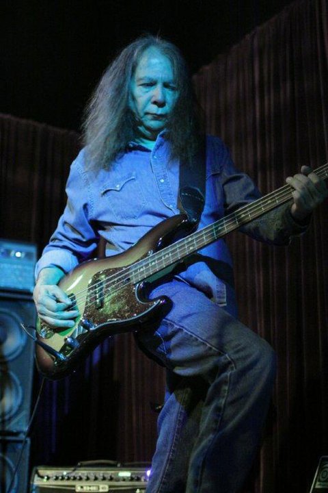 Rick Rosas ha muerto 2014.12 Rick Rosas ha muerto 2014.12