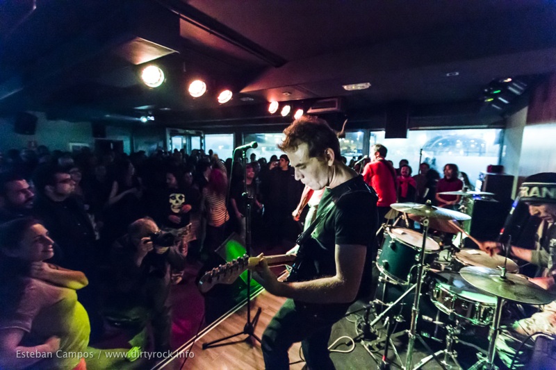 Familia Real @ Mojo Club