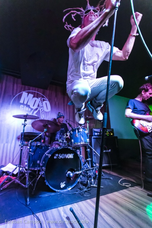 Familia Real @ Mojo Club