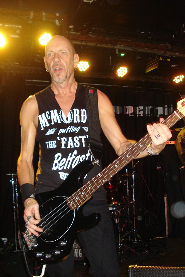 STIFF LITTLE FINGERS 19 STIFF LITTLE FINGERS 19