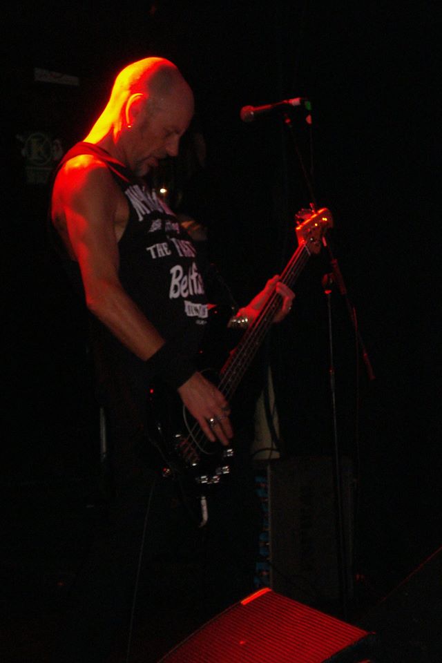 STIFF LITTLE FINGERS 9