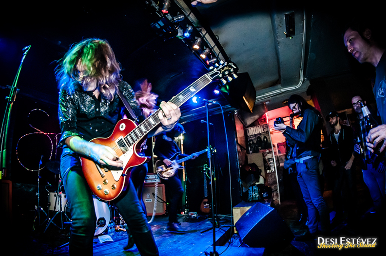 Spiders en pleno concierto