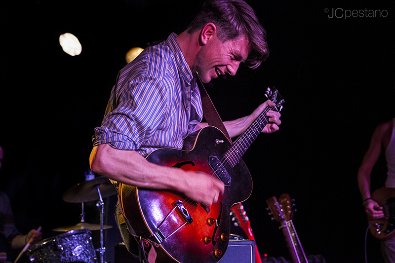 Luke Winslow King presentando en Valencia su nuevo disco Everlasting Arms