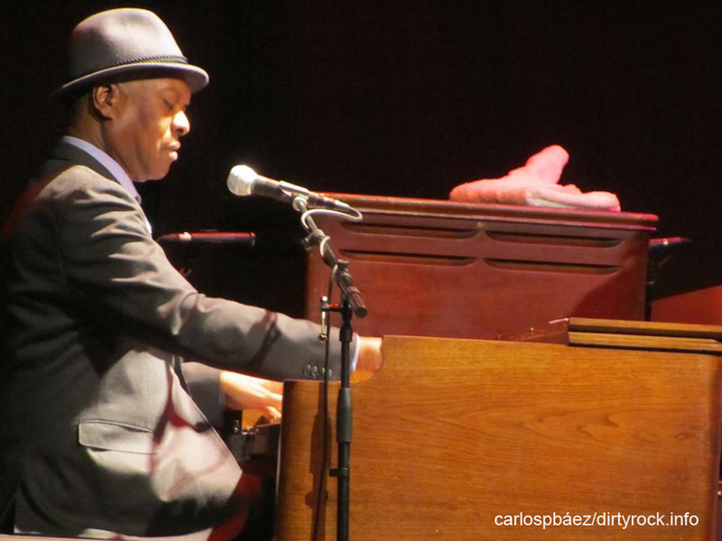 Booker-T.-Jones-en-el-Teatro-Lara Booker-T.-Jones-en-el-Teatro-Lara