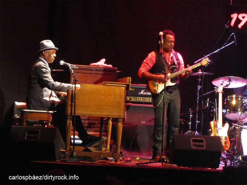 Booker-T.-Jones-presentando Booker-T.-Jones-presentando
