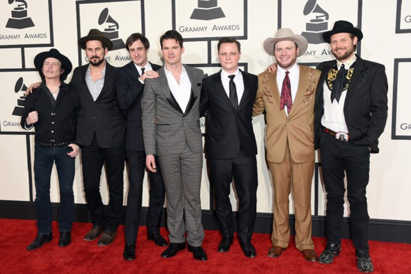 Old Crow Medicine Show ganan su primer premio Grammy