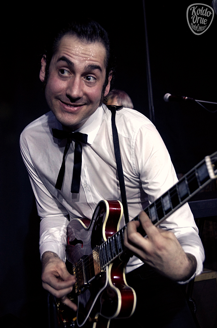 MFC CHICKEN Kafé Antzokia Bilbao 2015